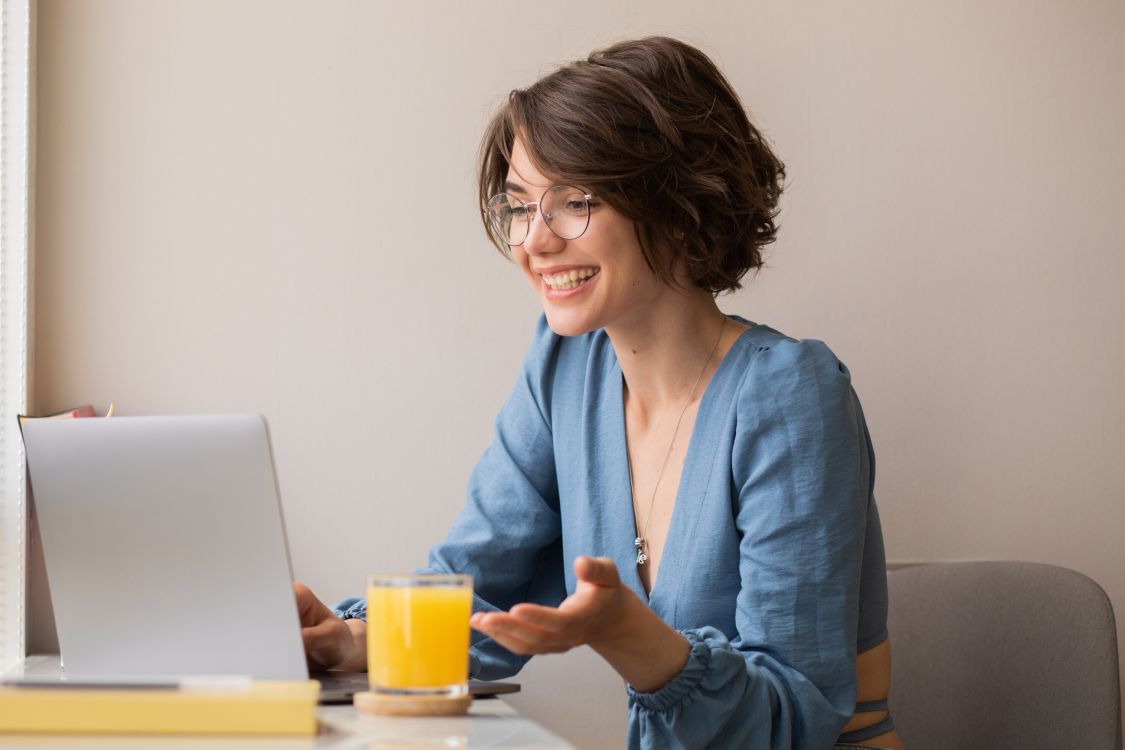 Gestion harmonieuse pour les mamans entrepreneures : astuces pour concilier carrière et famille