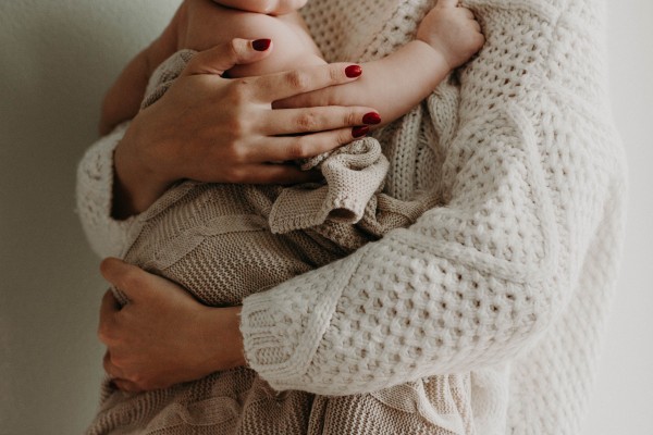 Yoga postnatal : reprendre une activité en douceur après l'accouchement